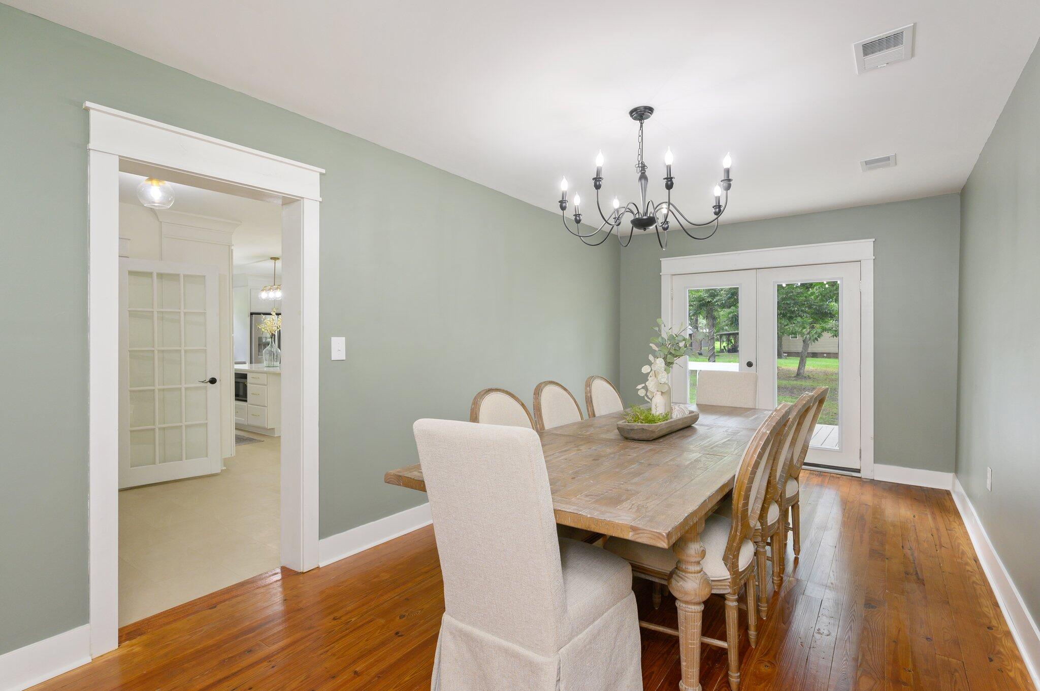 LAUREL HILL - Residential