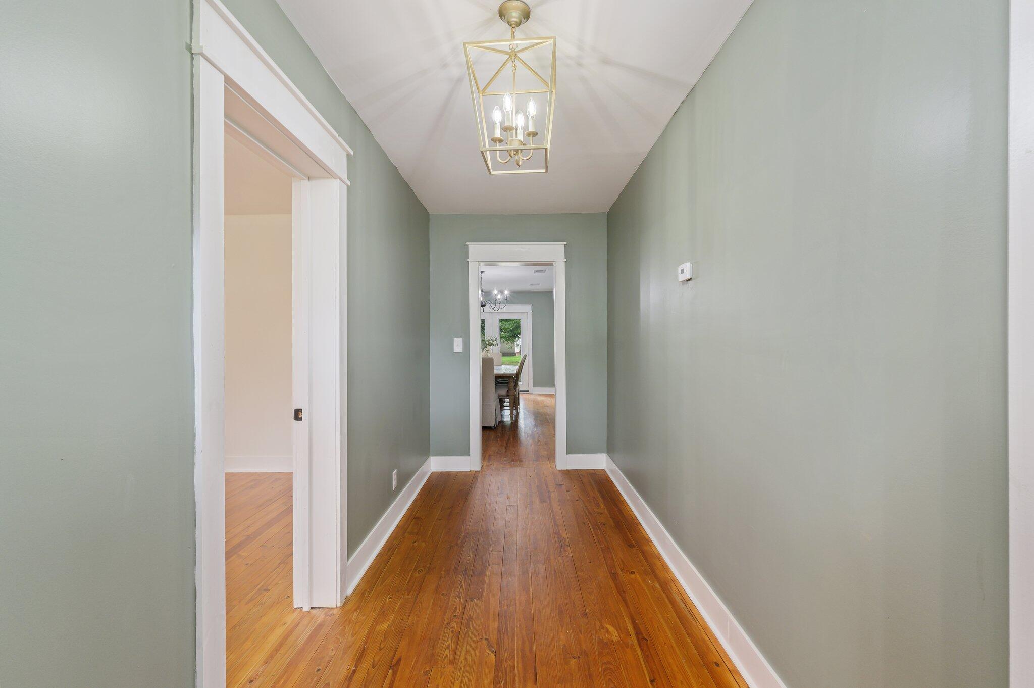 LAUREL HILL - Residential