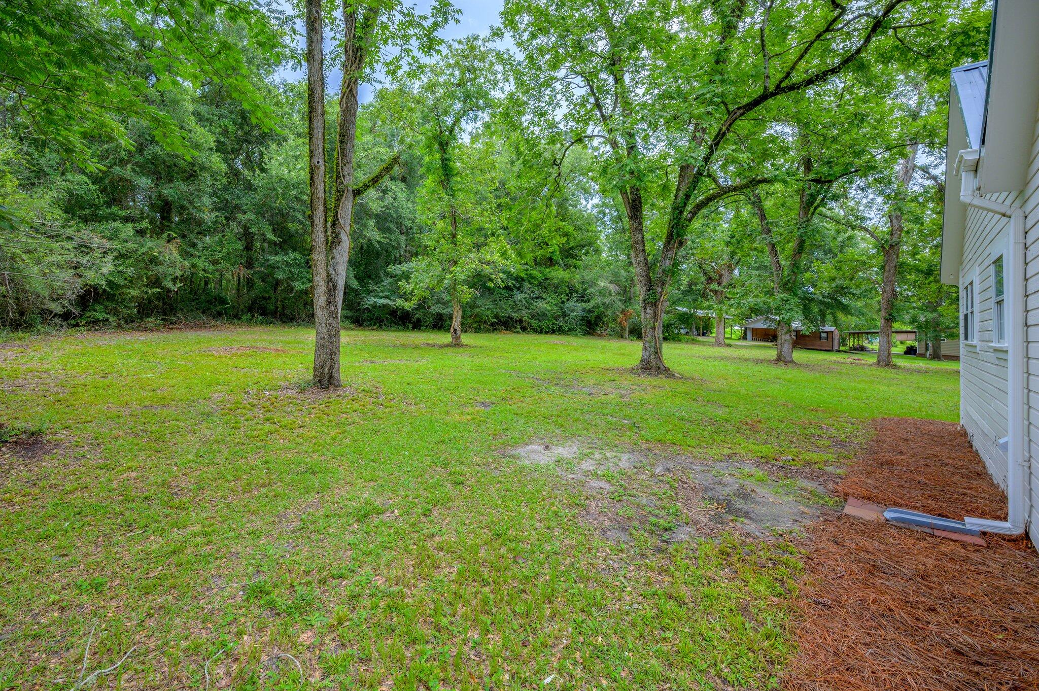 LAUREL HILL - Residential