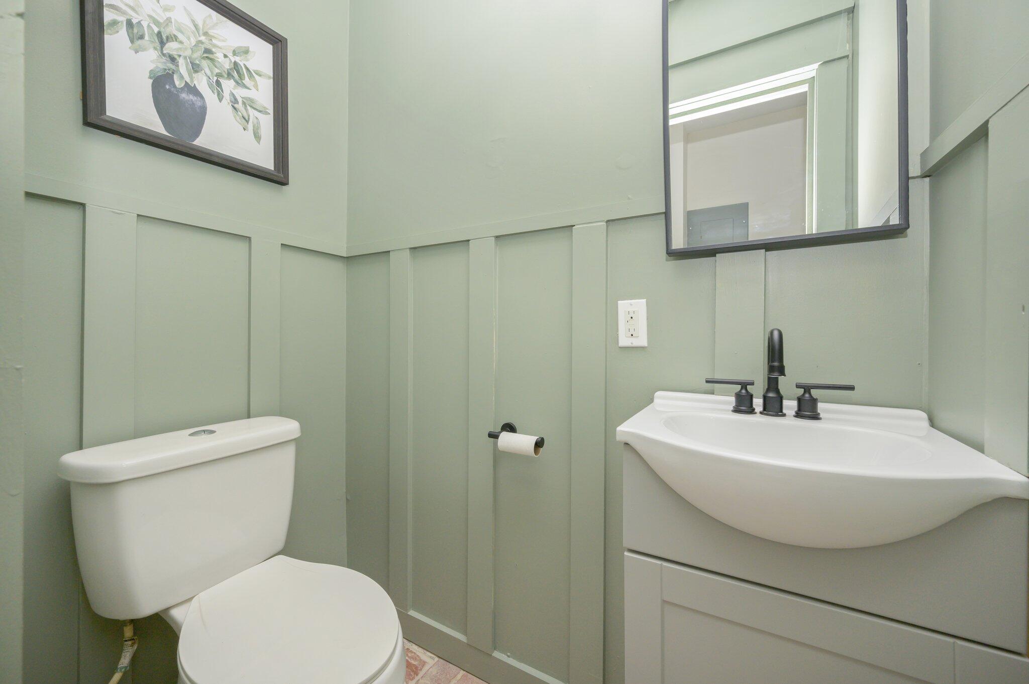 LAUREL HILL - Residential