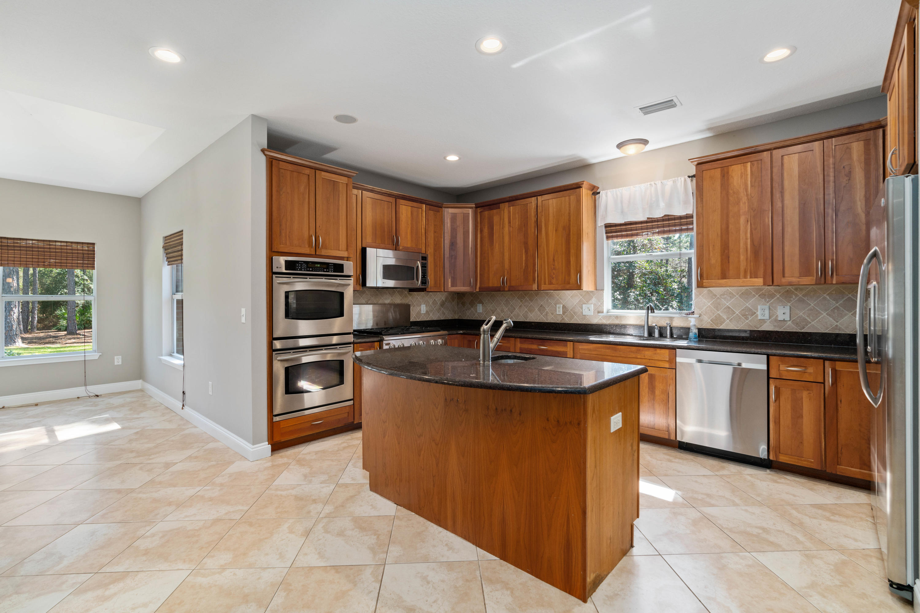 CANO ESTATES - Residential