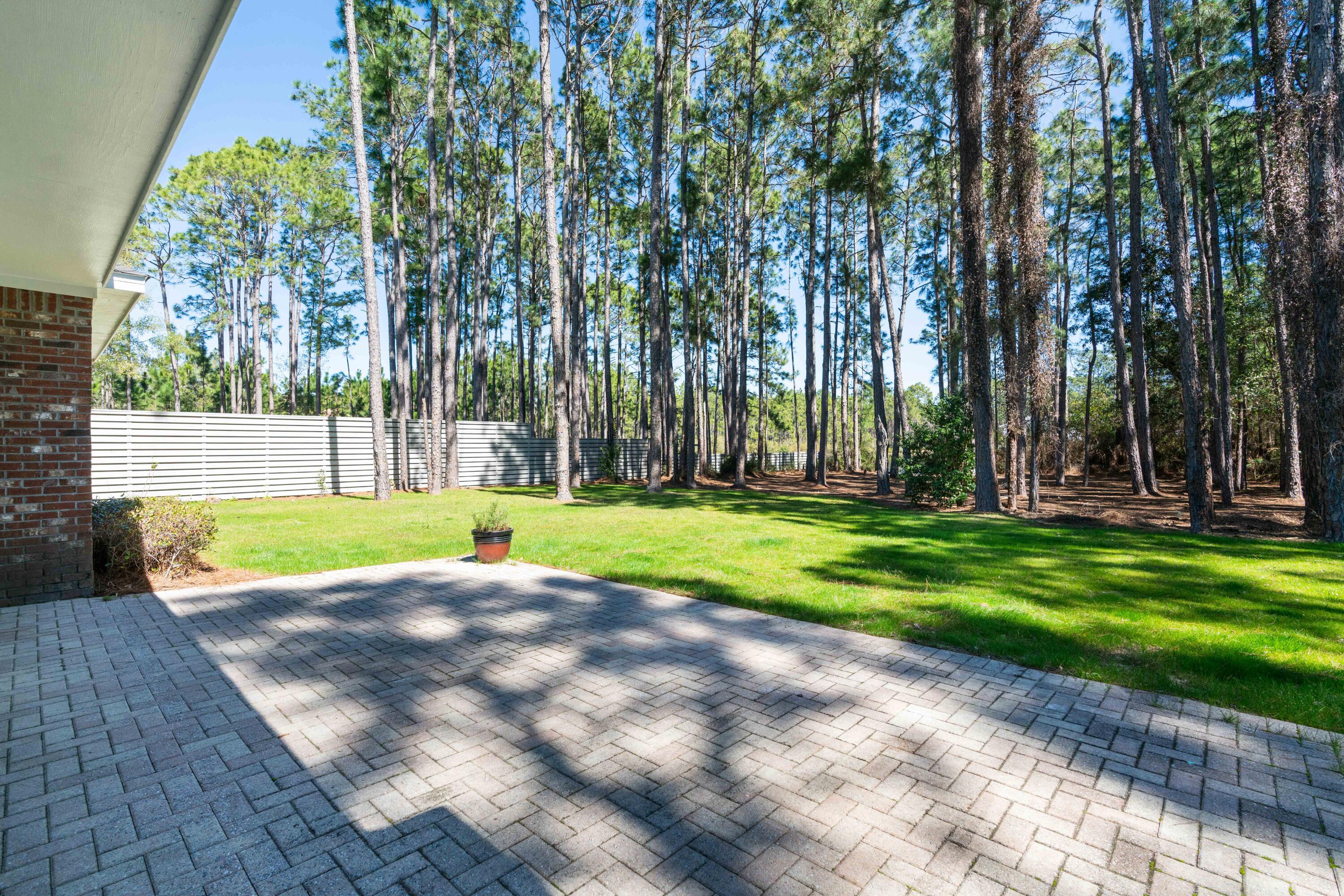 CANO ESTATES - Residential