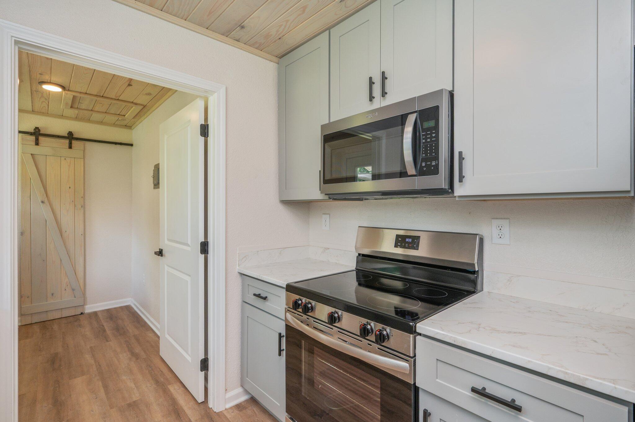 AUBURN HEIGHTS - Residential