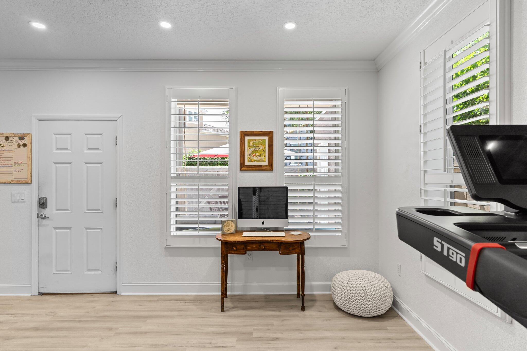 BEACH POINTE - Residential