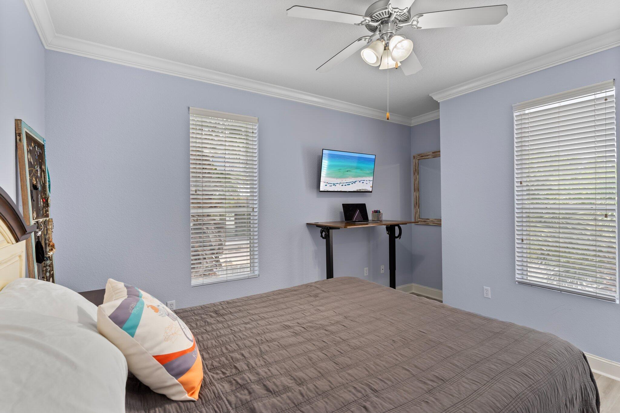 BEACH POINTE - Residential