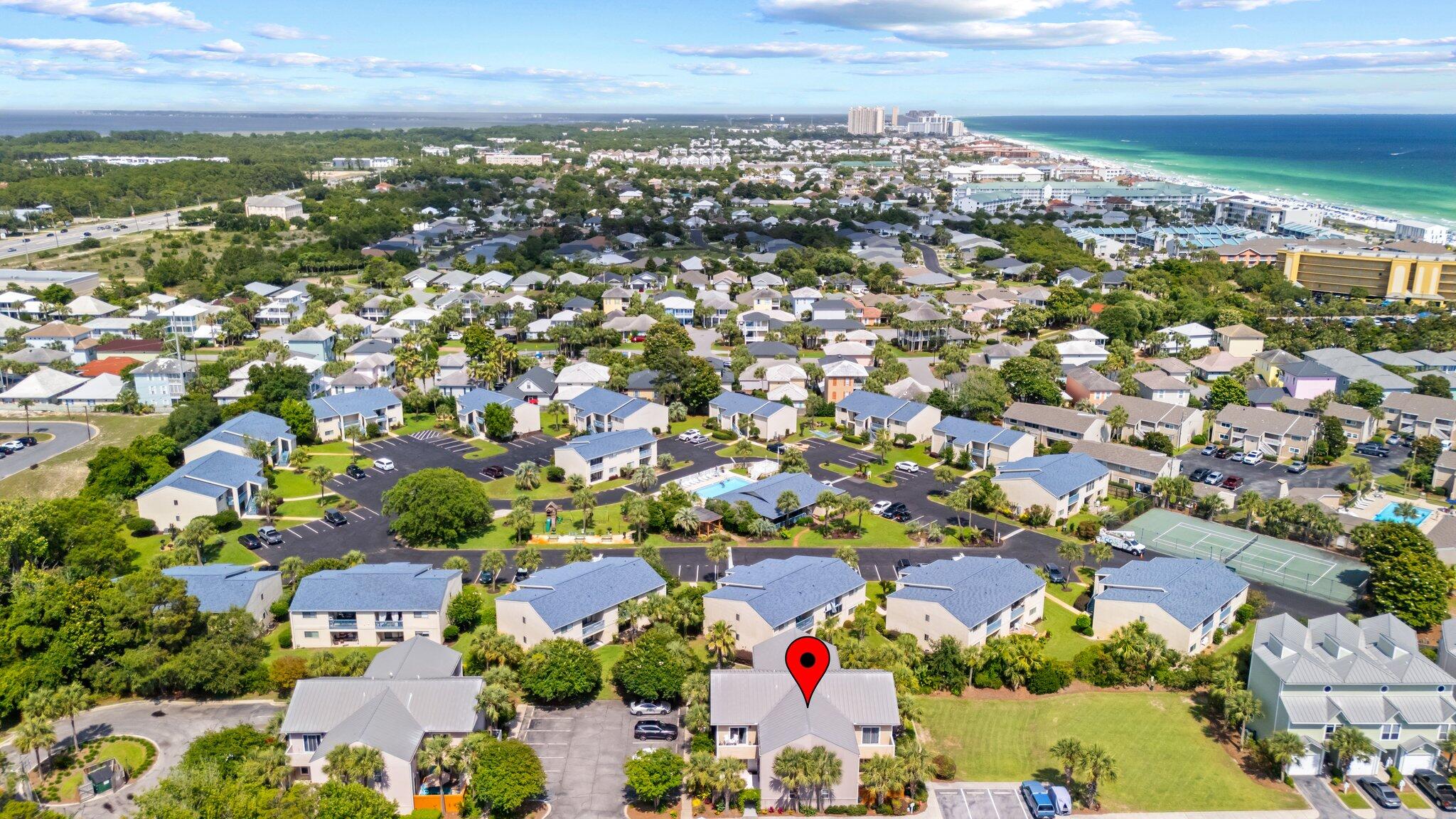BEACH POINTE - Residential