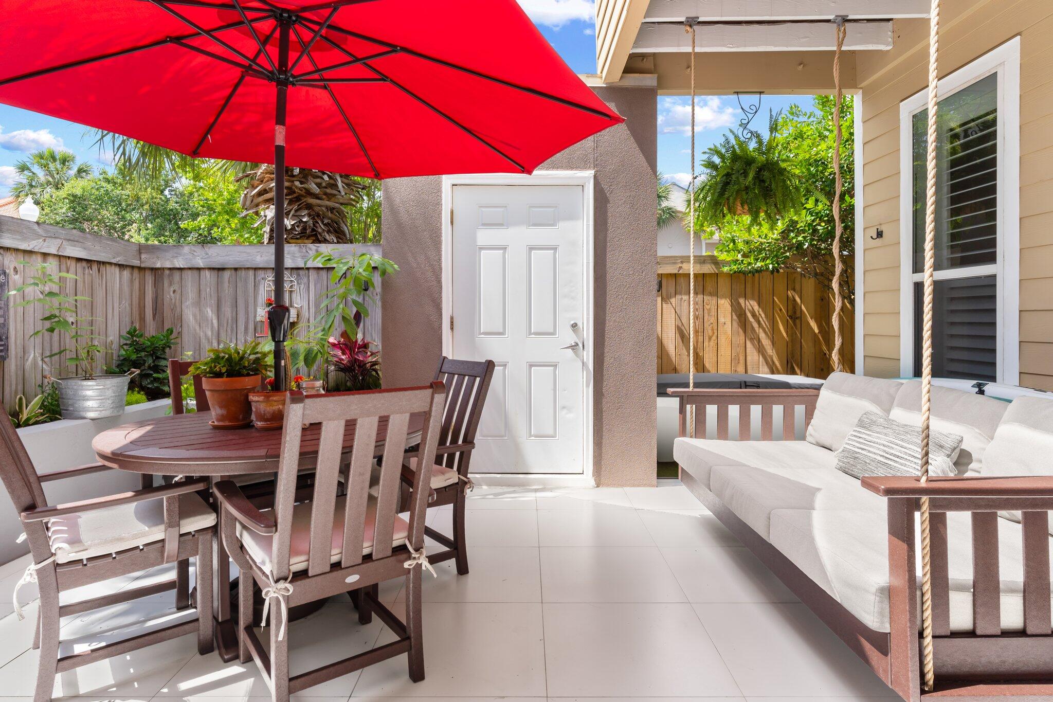 BEACH POINTE - Residential