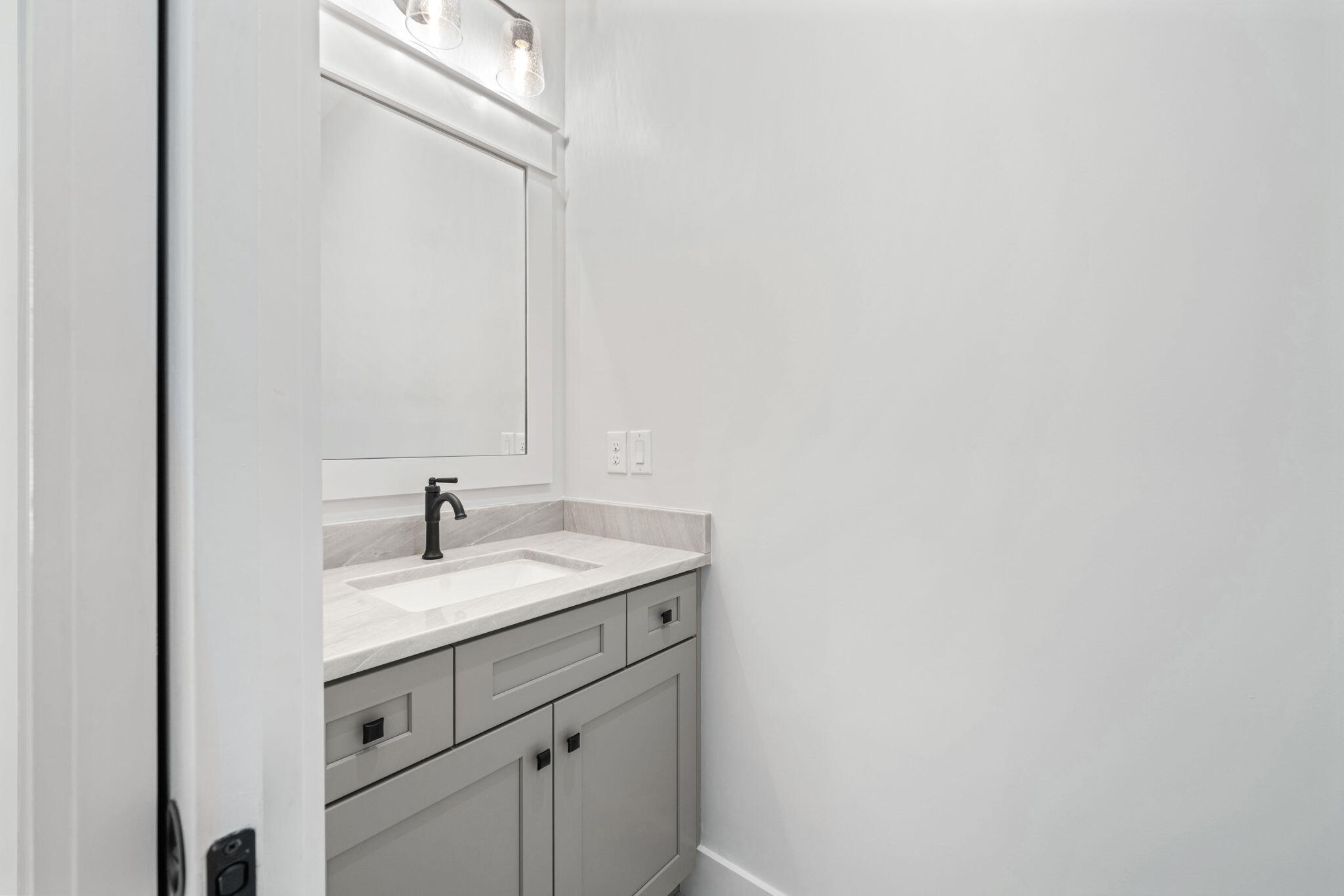 GRAYTON BAYOU - Residential