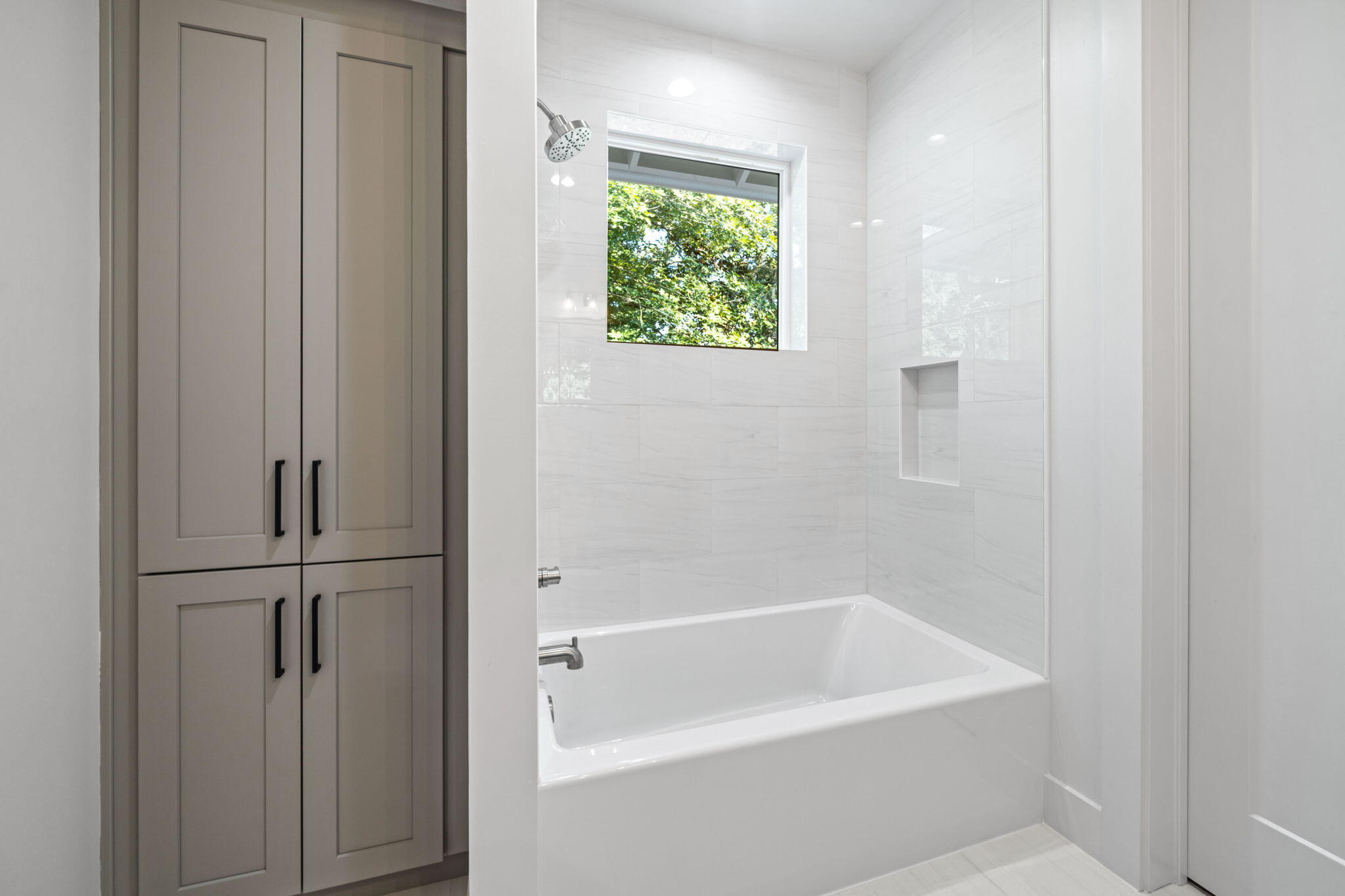GRAYTON BAYOU - Residential
