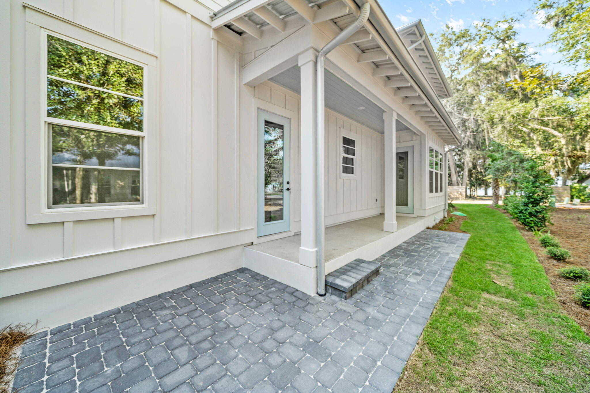 GRAYTON BAYOU - Residential