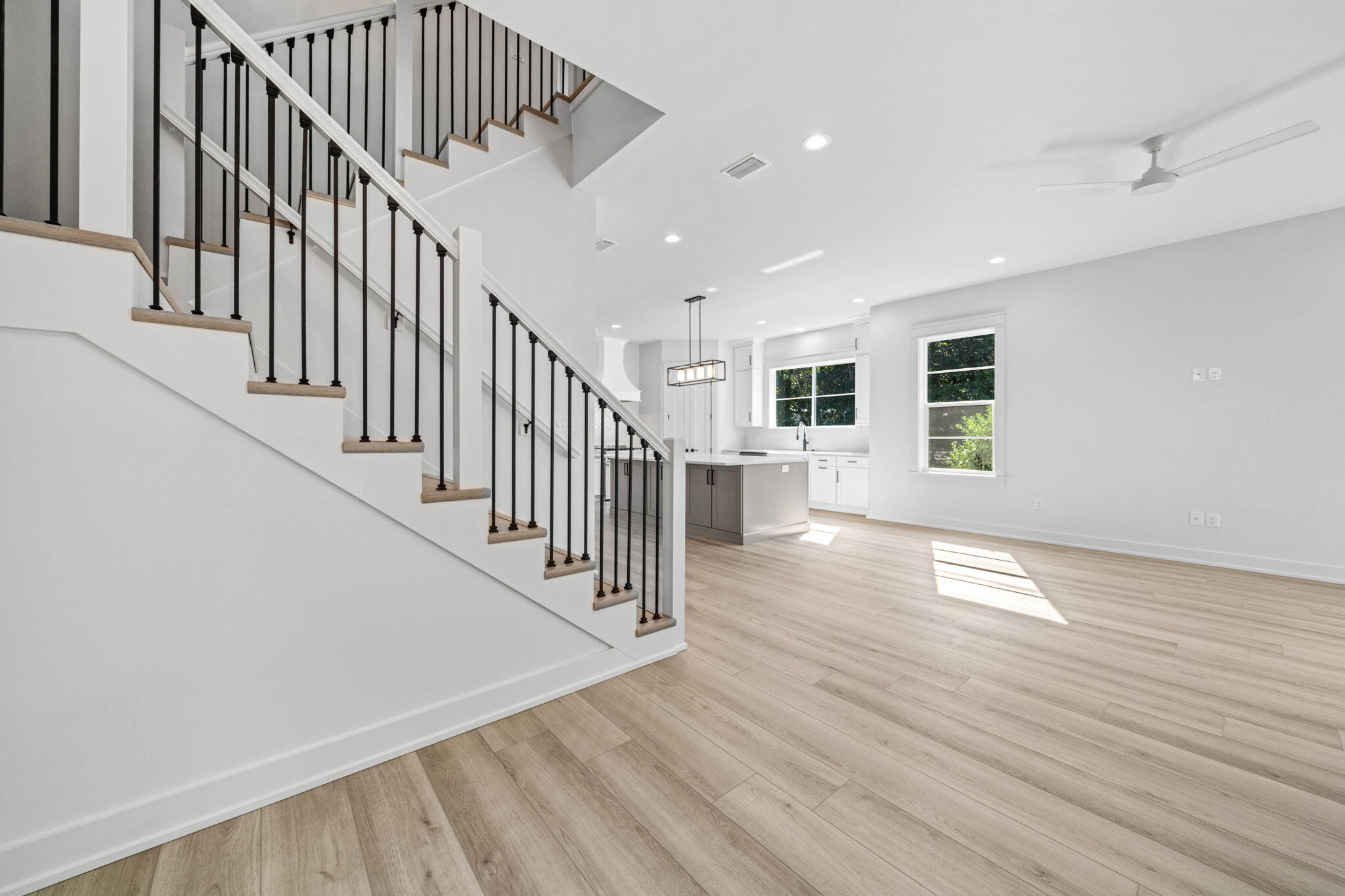 GRAYTON BAYOU - Residential