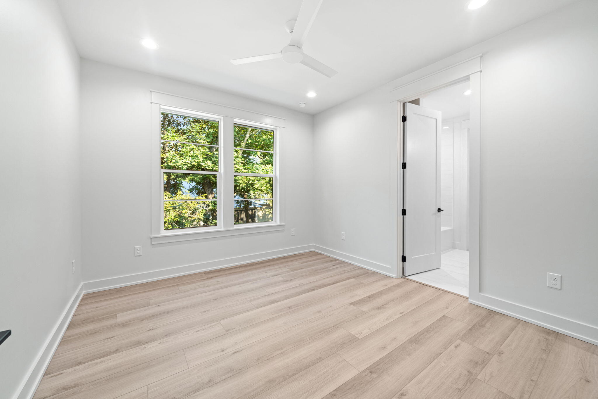 GRAYTON BAYOU - Residential