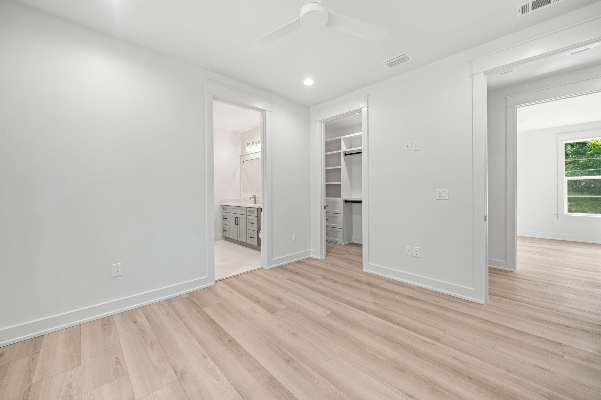 GRAYTON BAYOU - Residential