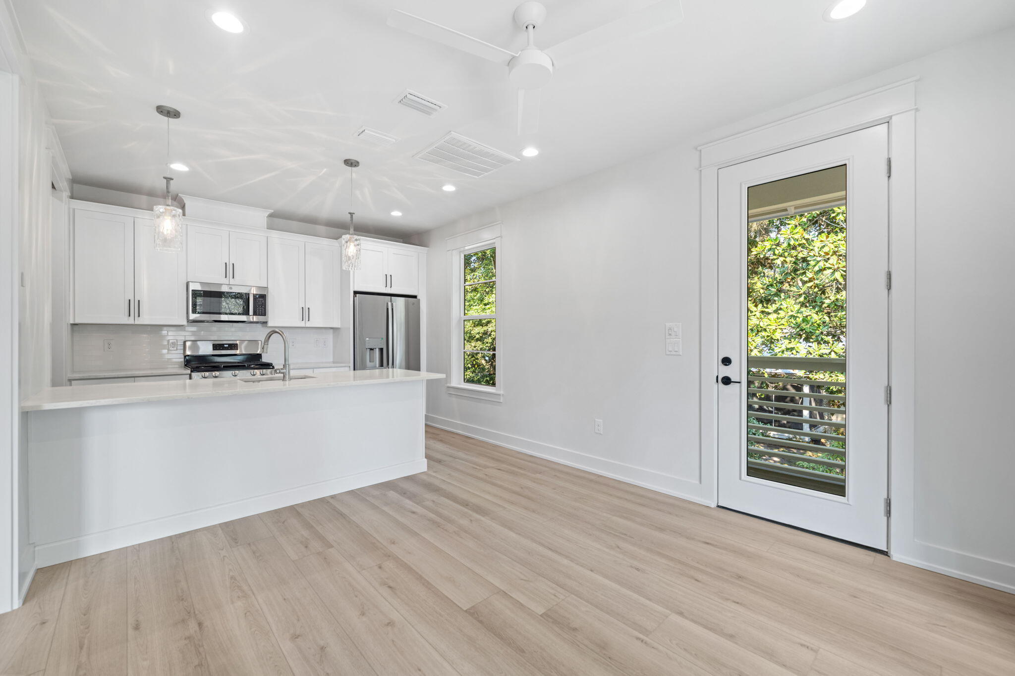 GRAYTON BAYOU - Residential
