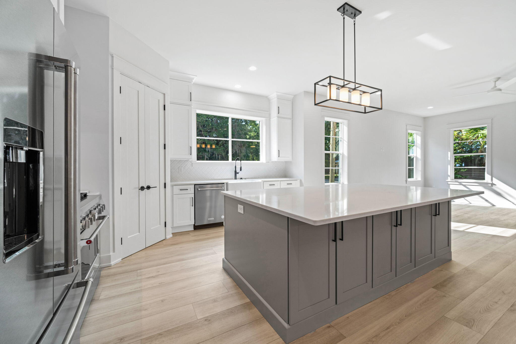 GRAYTON BAYOU - Residential