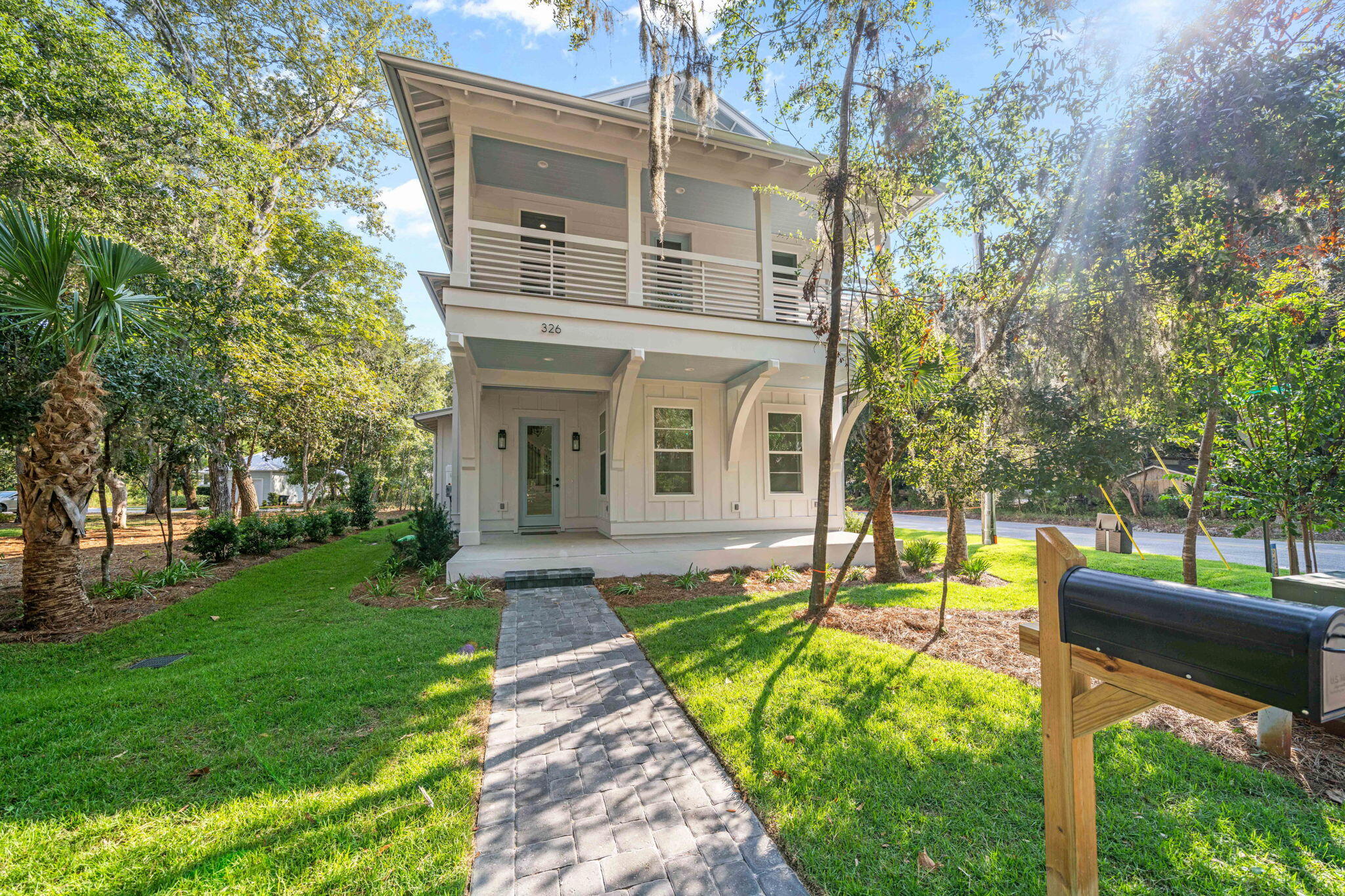 GRAYTON BAYOU - Residential