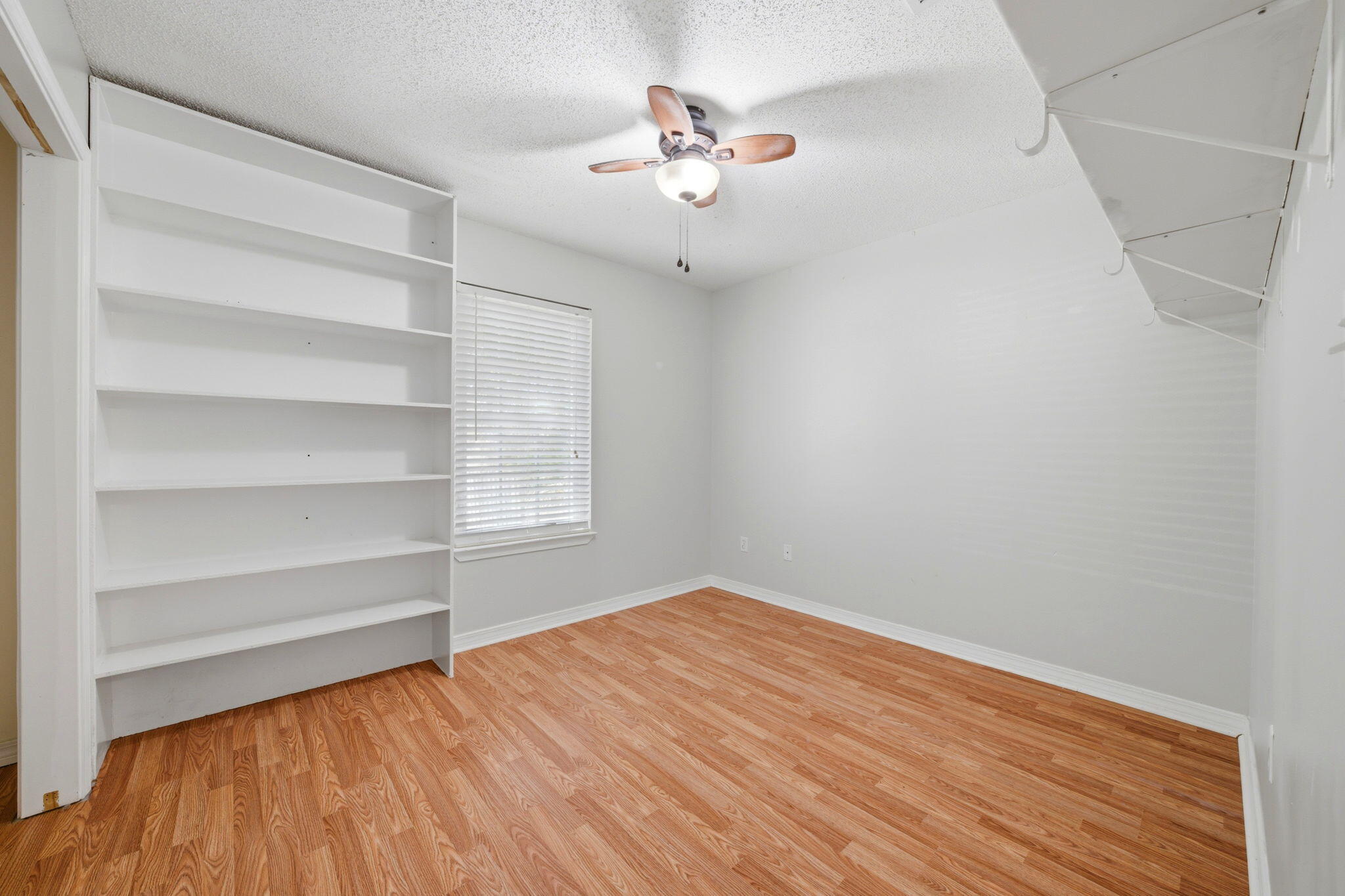 NONESUCH WAY - Residential