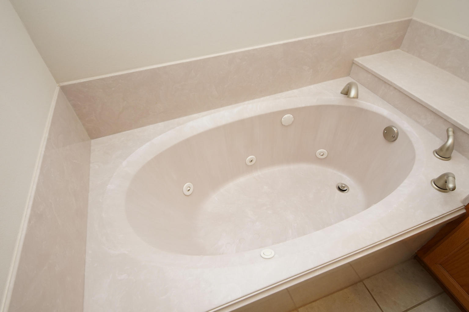 BRIDGEPORT COLONY - Residential