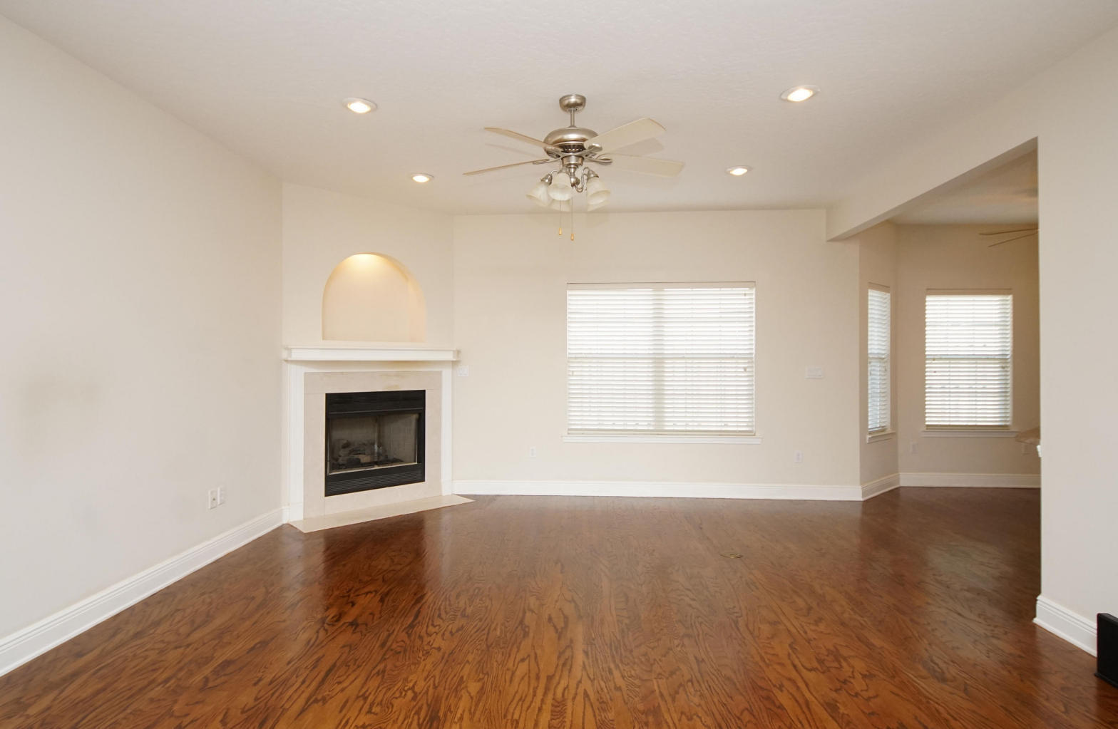 BRIDGEPORT COLONY - Residential