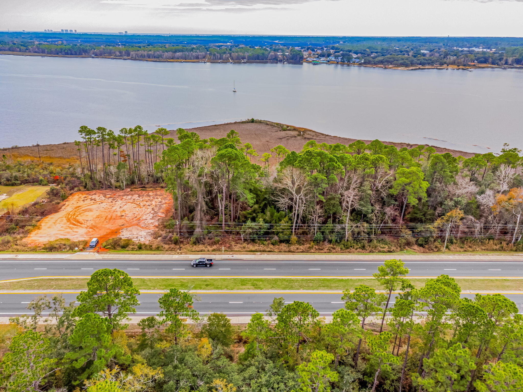 Holley/Navarre - Land