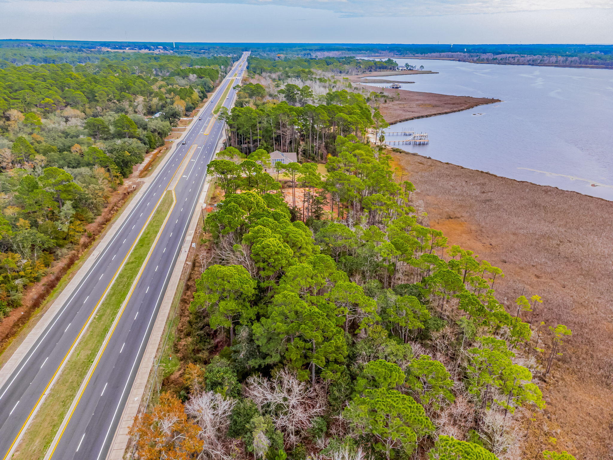 Holley/Navarre - Land