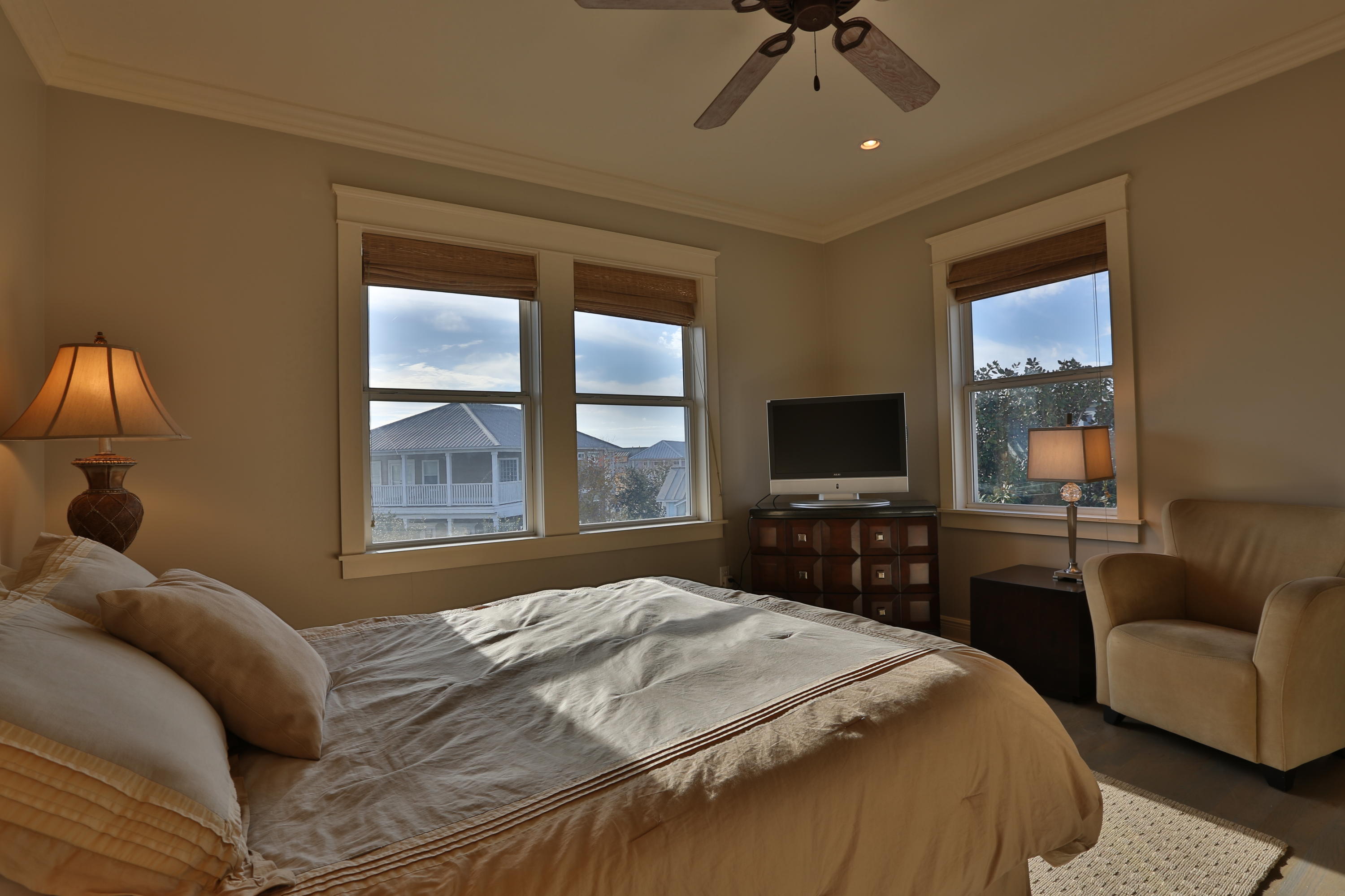 CREEKVIEW - Residential