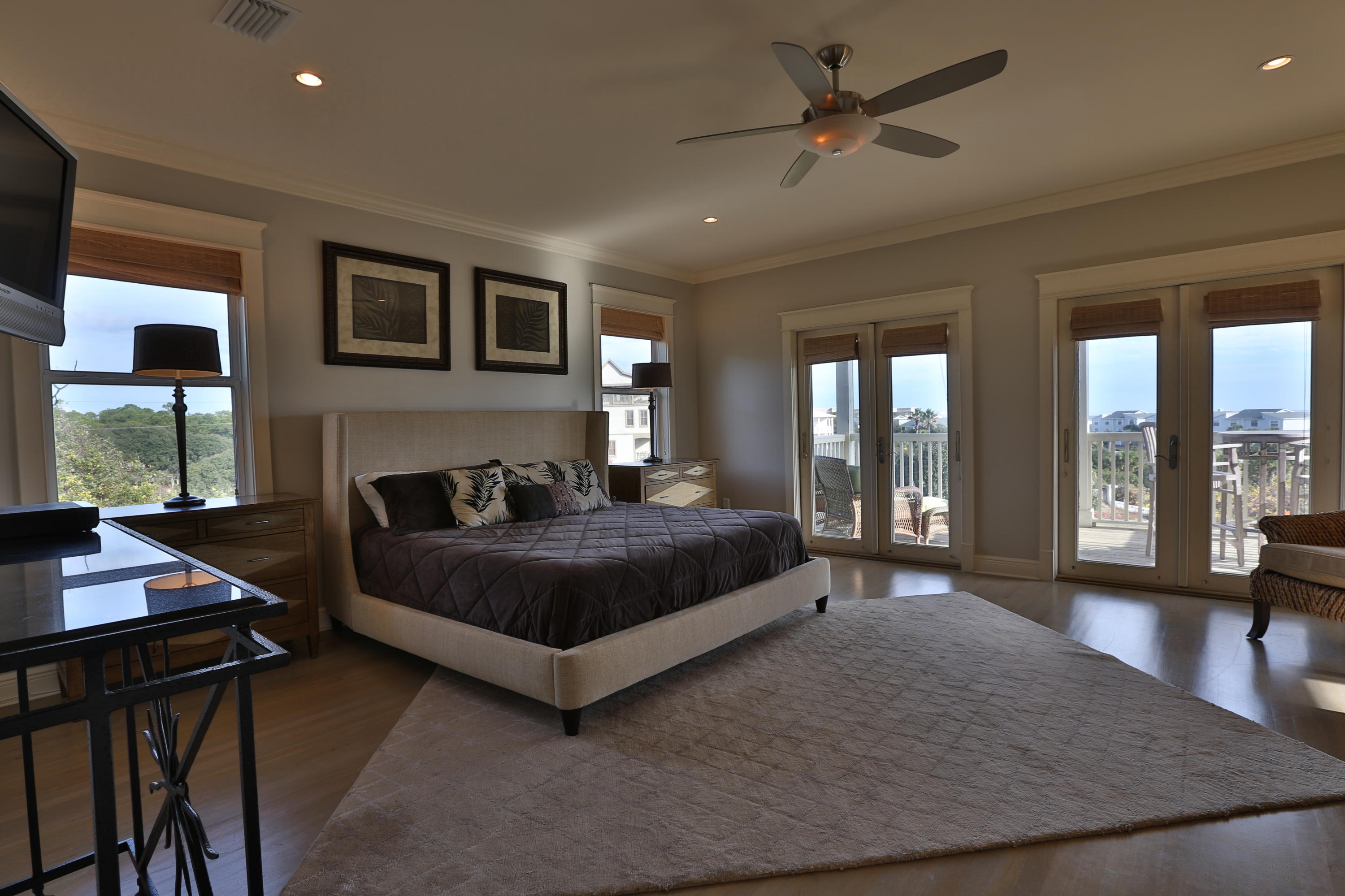 CREEKVIEW - Residential