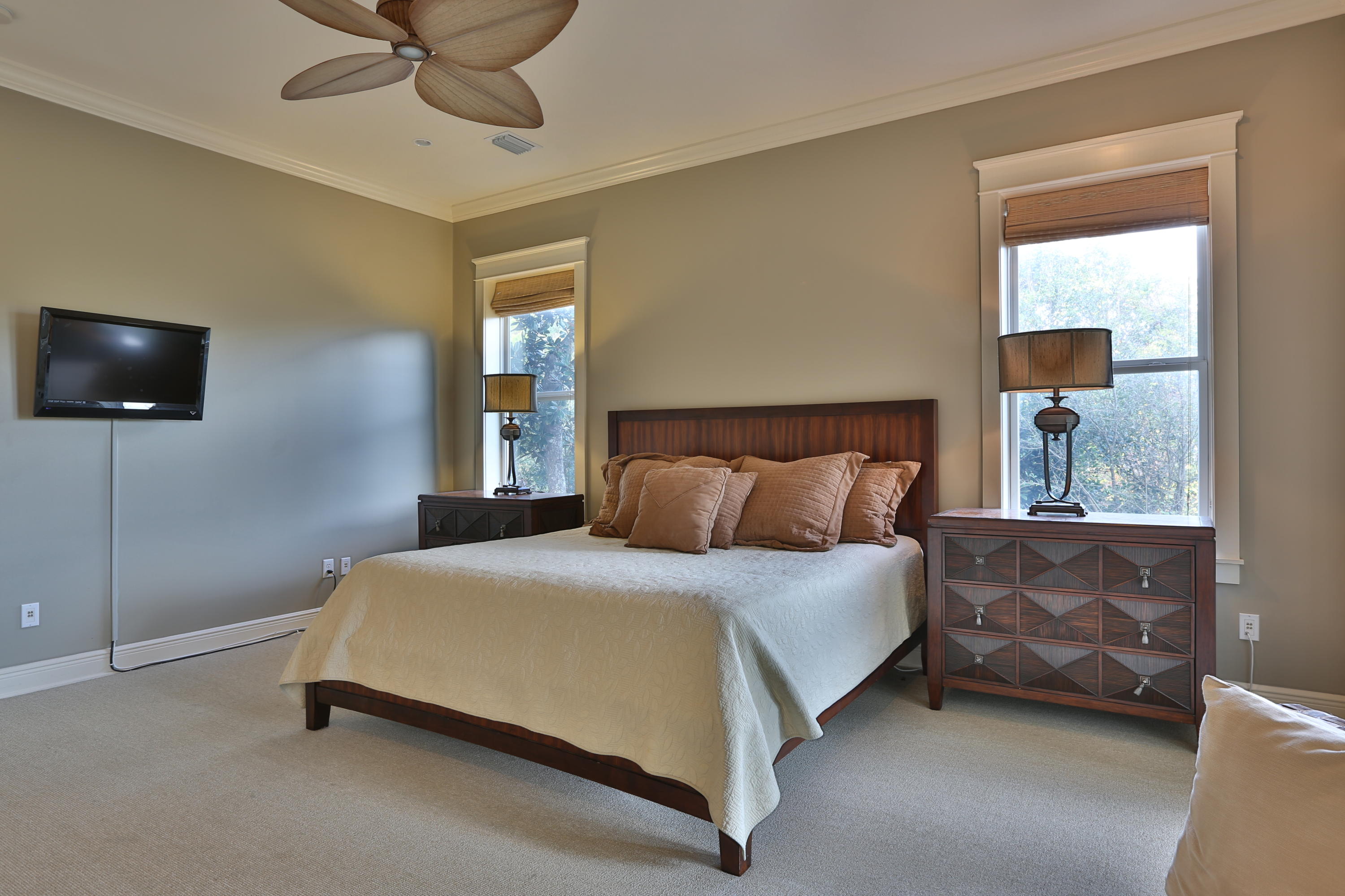 CREEKVIEW - Residential