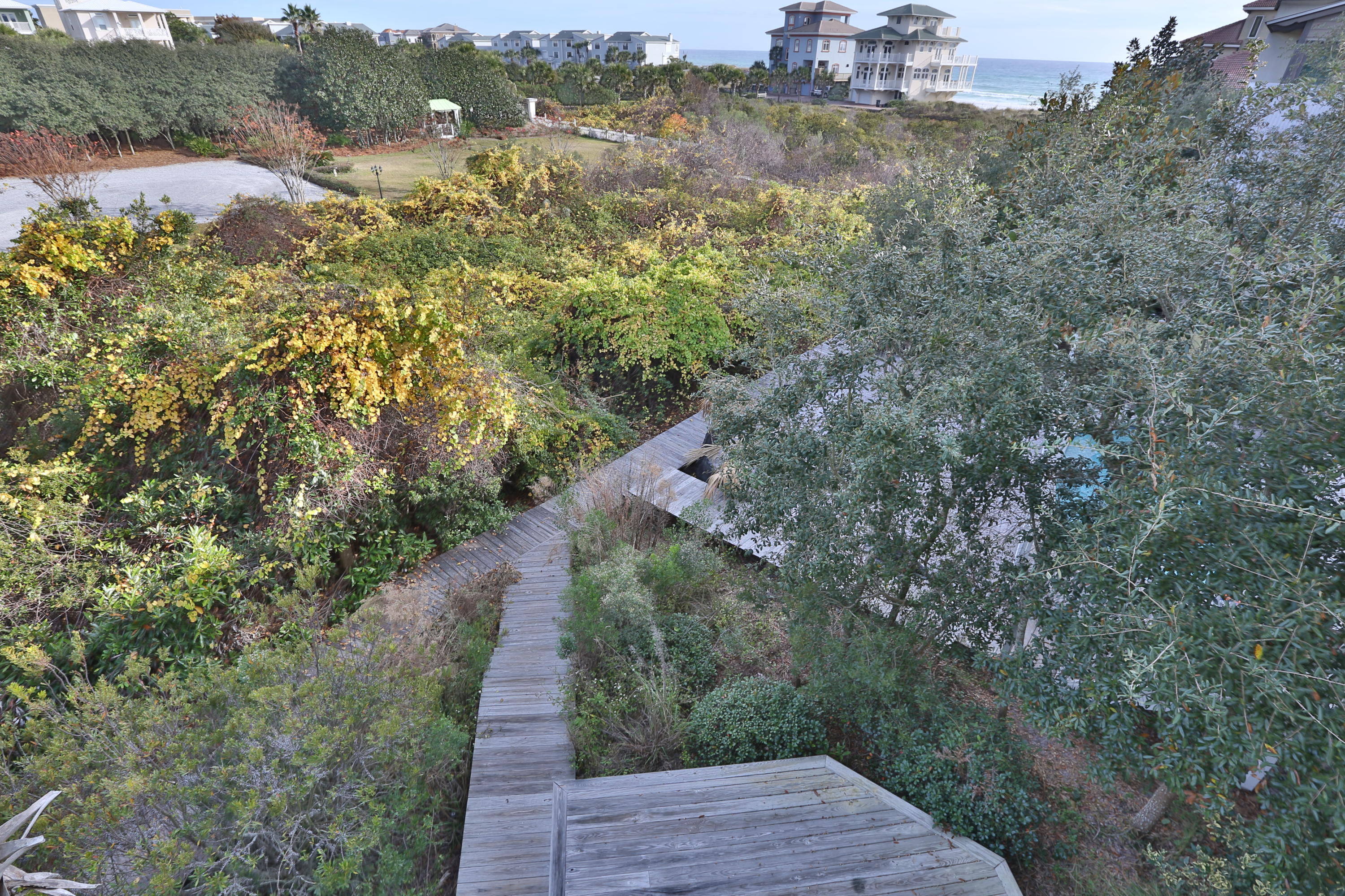 CREEKVIEW - Residential