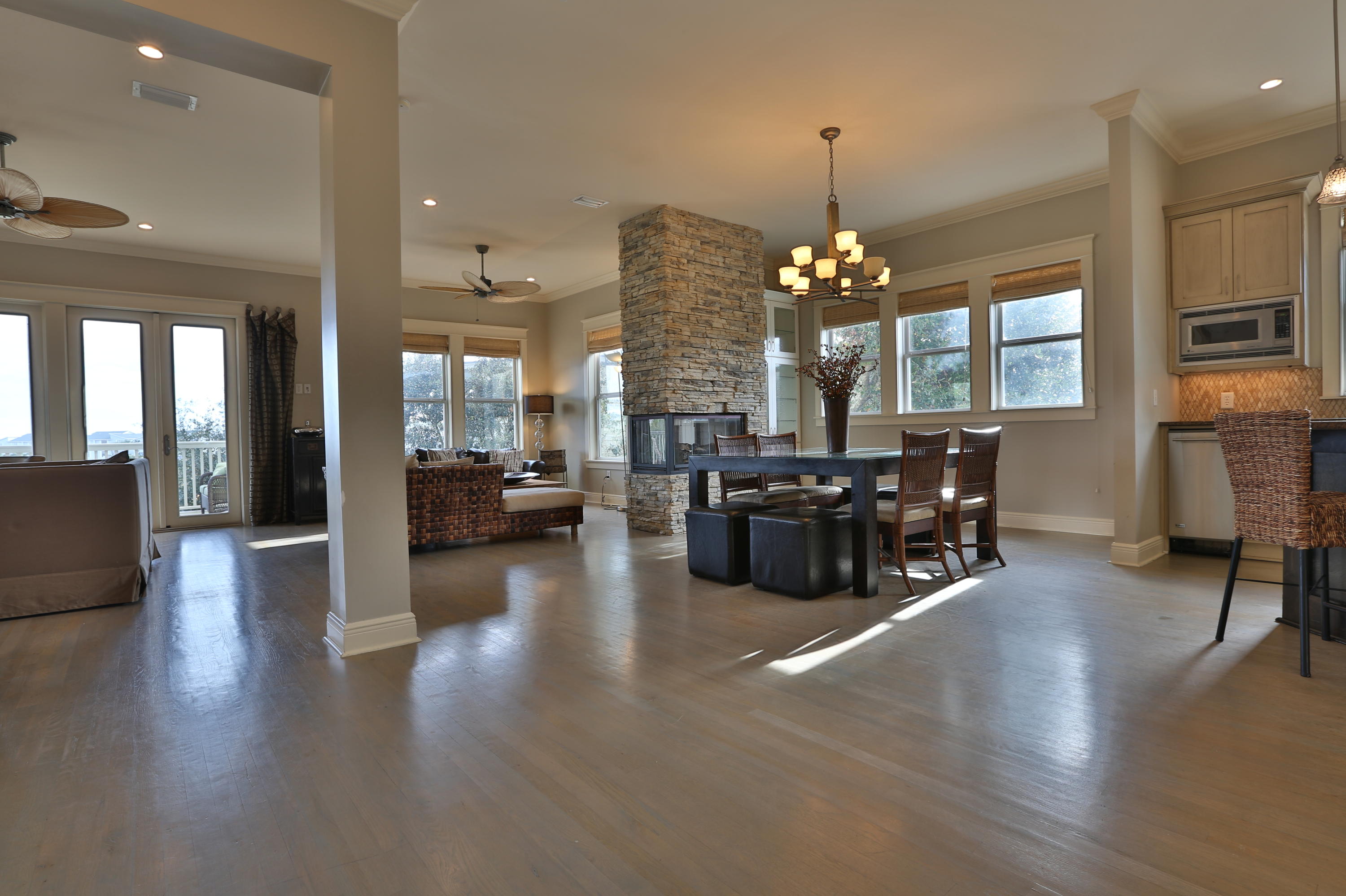 CREEKVIEW - Residential