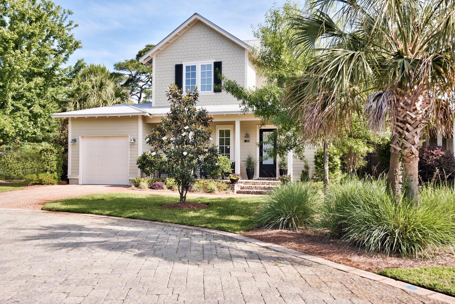 CARSON OAKS - Residential