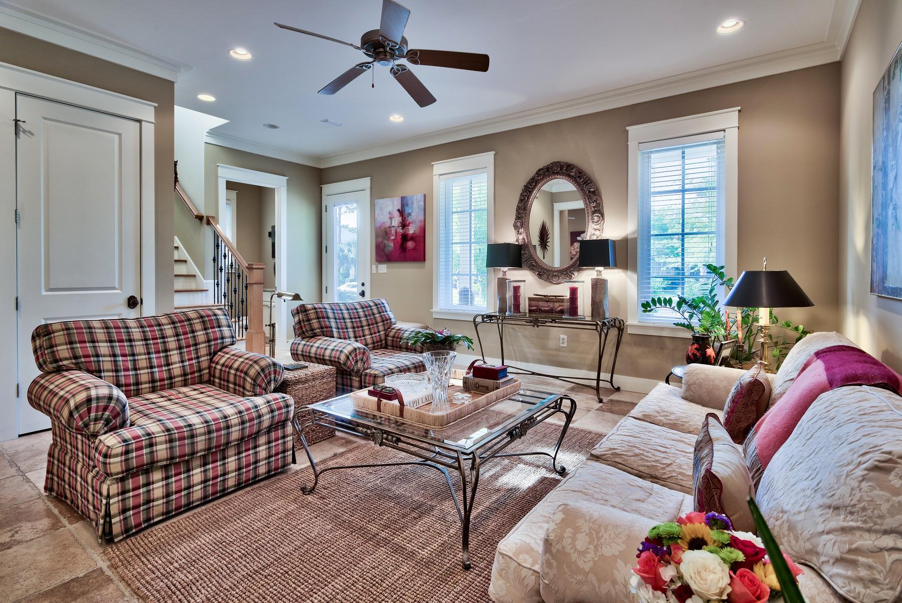 CARSON OAKS - Residential