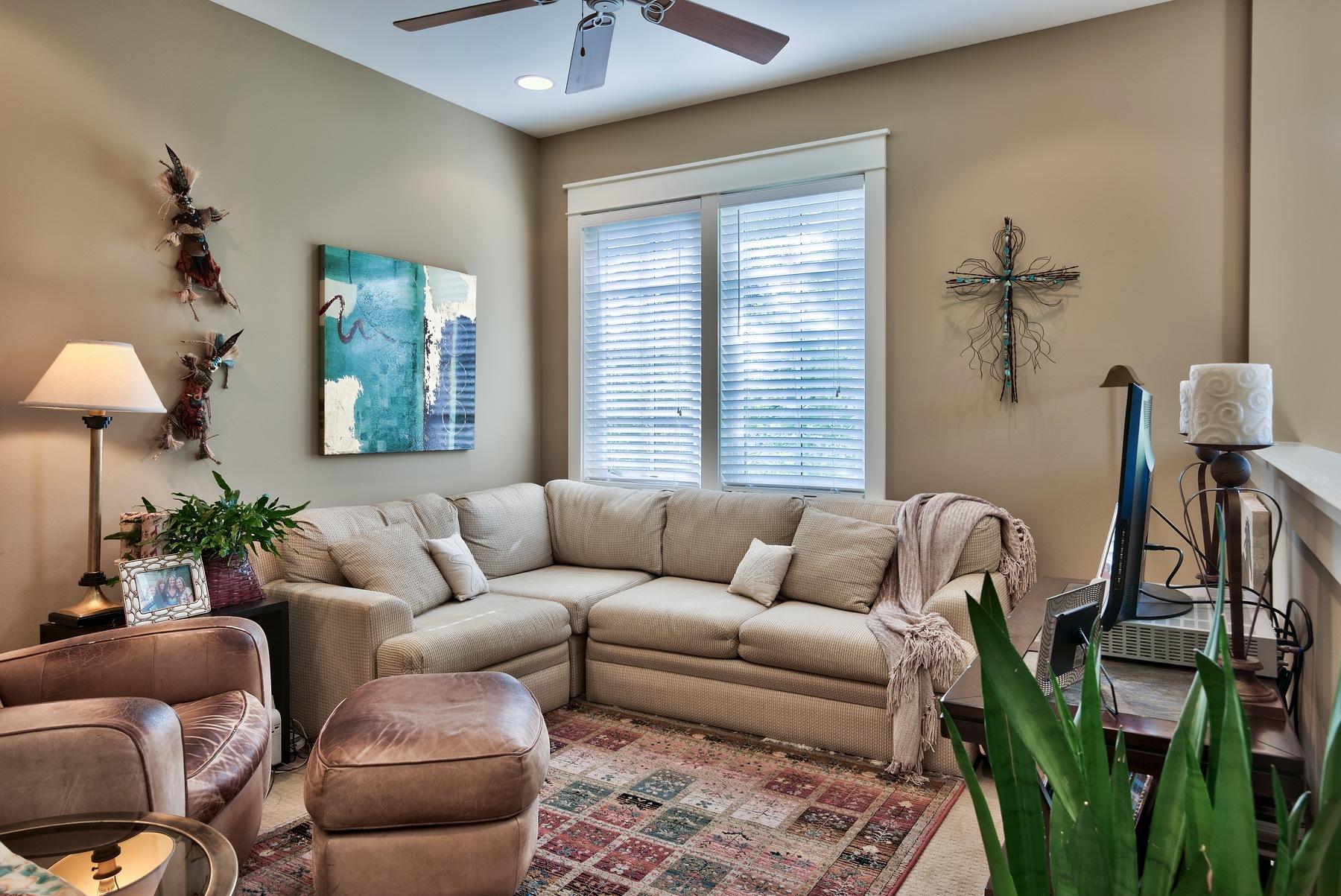 CARSON OAKS - Residential