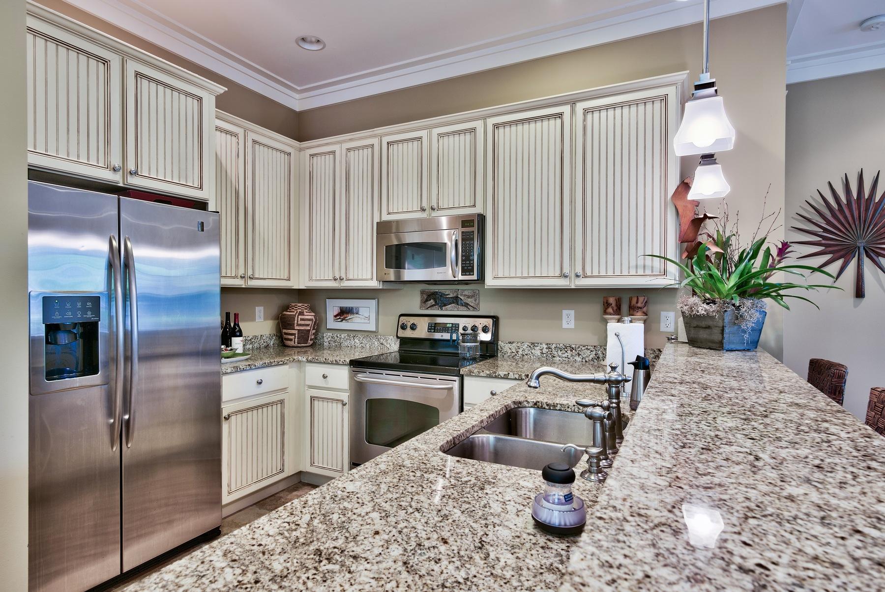 CARSON OAKS - Residential