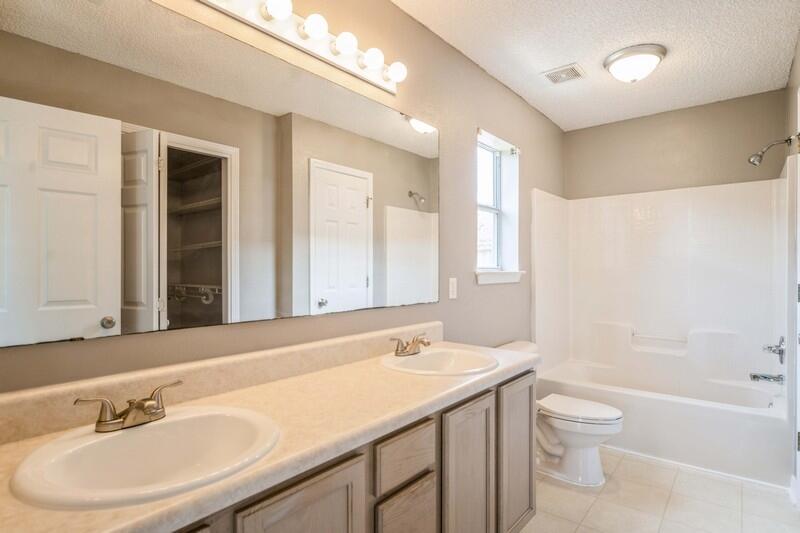 SHADOW LAKES - Residential