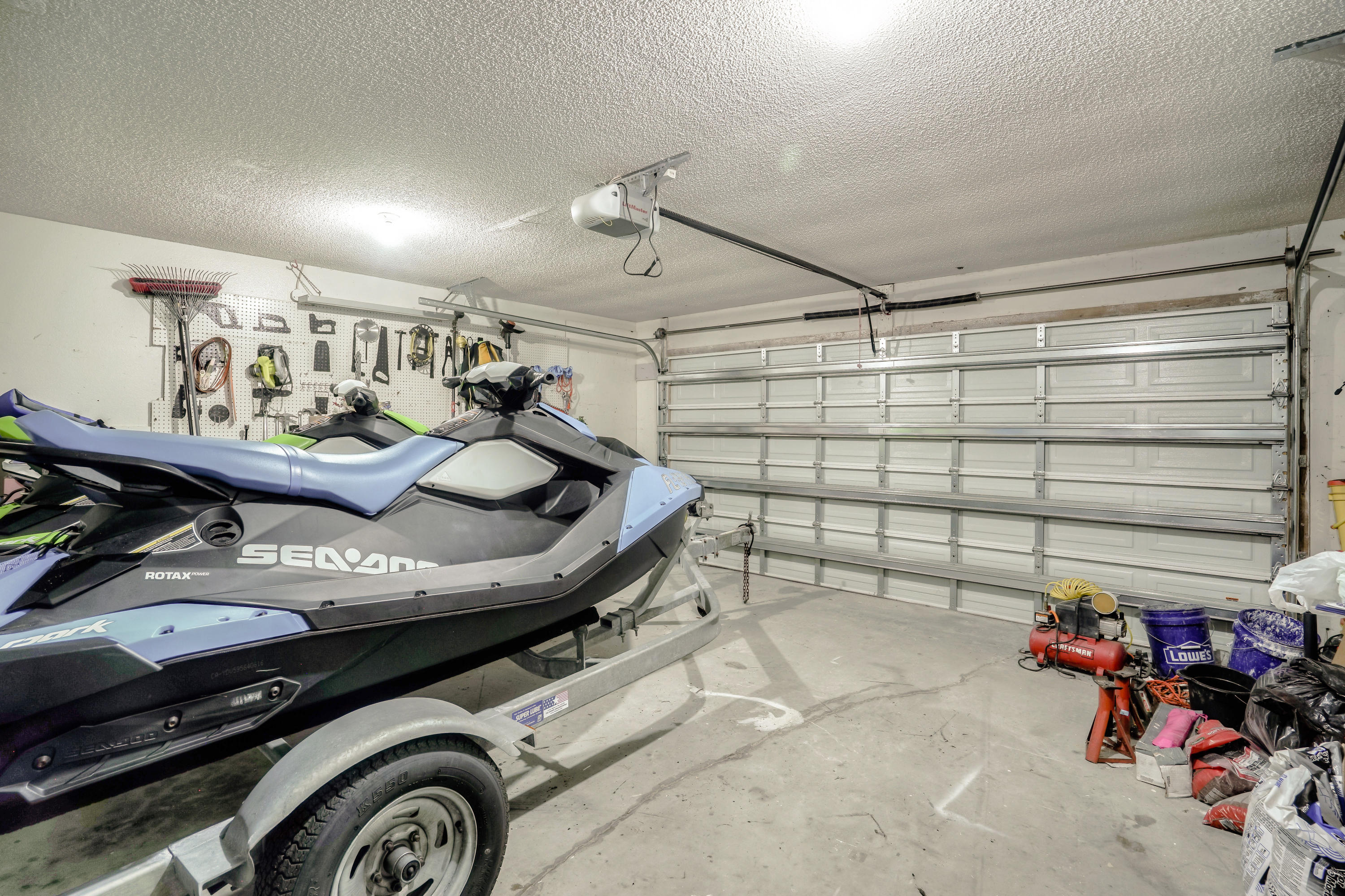 ORION LAKE - Residential