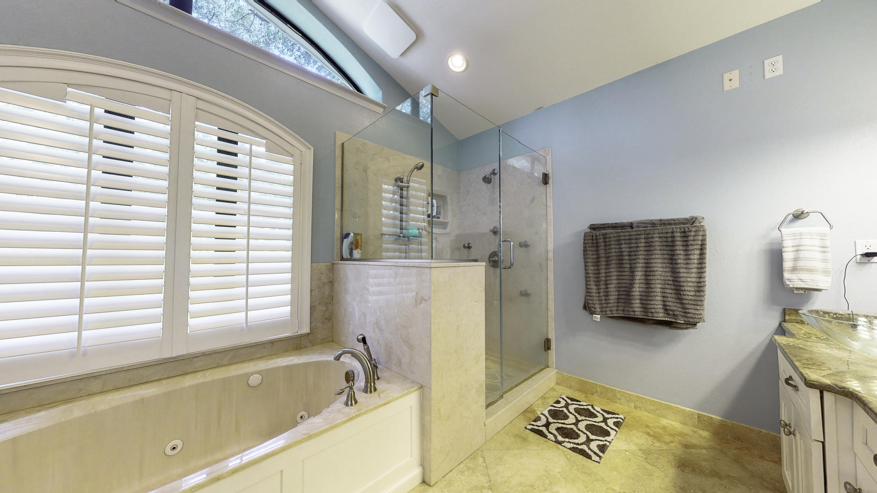 ROSEWOOD HOMES - Residential