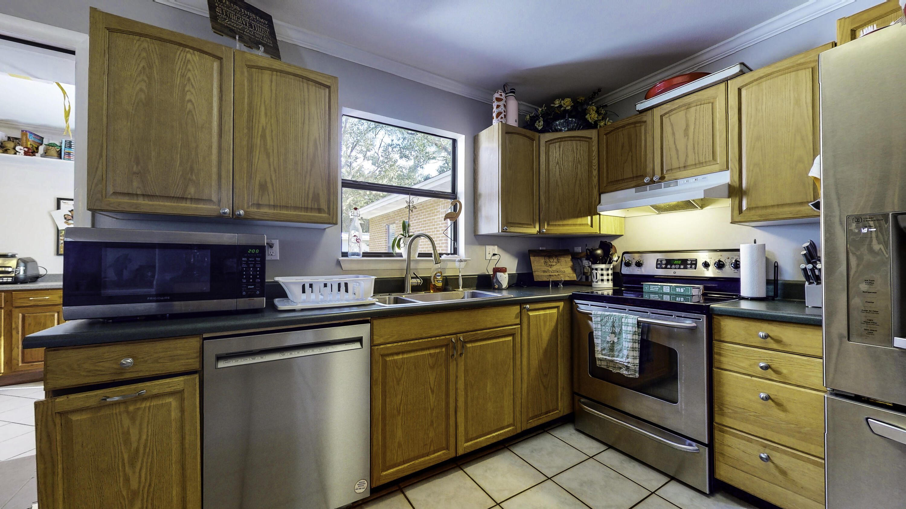 ROSEWOOD HOMES - Residential