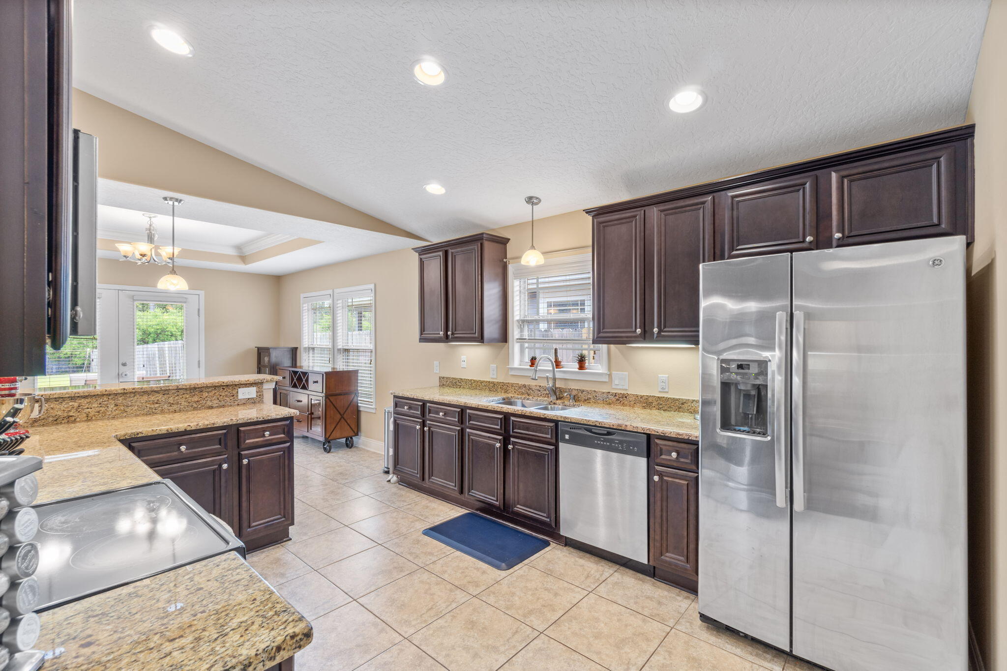 COTTAGES AT EAST RIVER - Residential