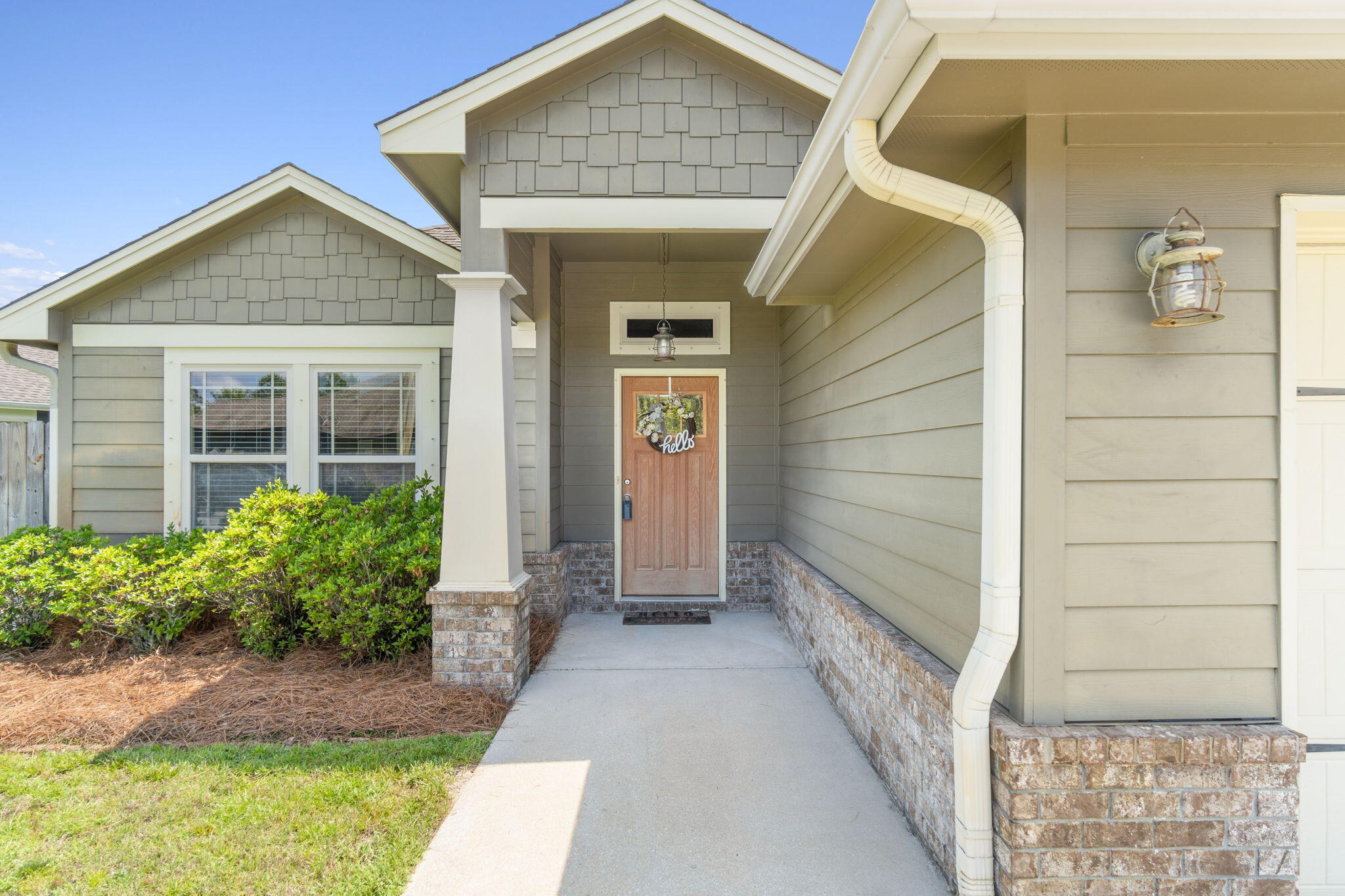 COTTAGES AT EAST RIVER - Residential