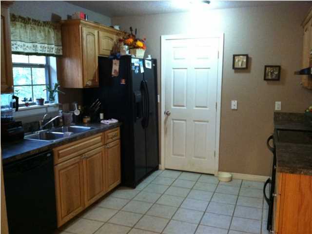 MORRIS ADDN TO CRESTVIEW - Residential Lease