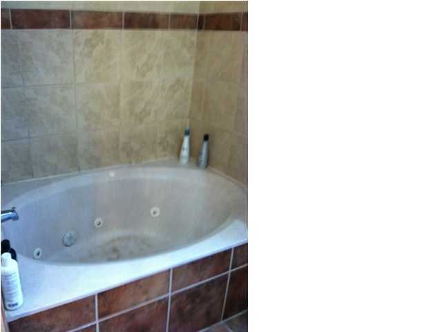 MORRIS ADDN TO CRESTVIEW - Residential Lease