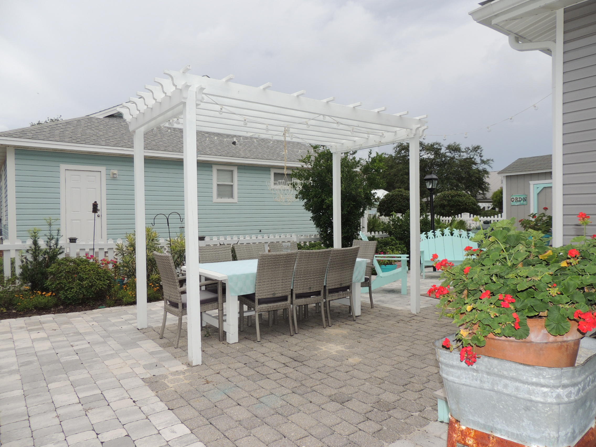 CRYSTAL BEACH COTTAGES PH 2 - Residential