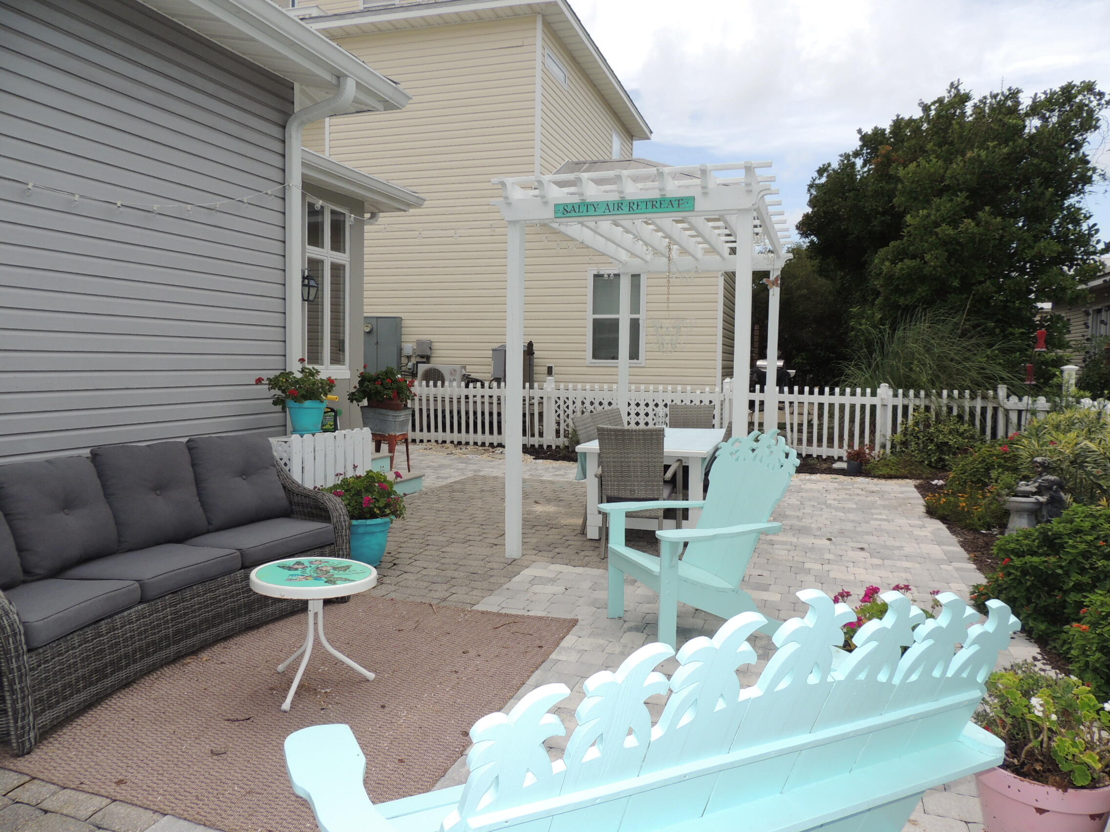 CRYSTAL BEACH COTTAGES PH 2 - Residential