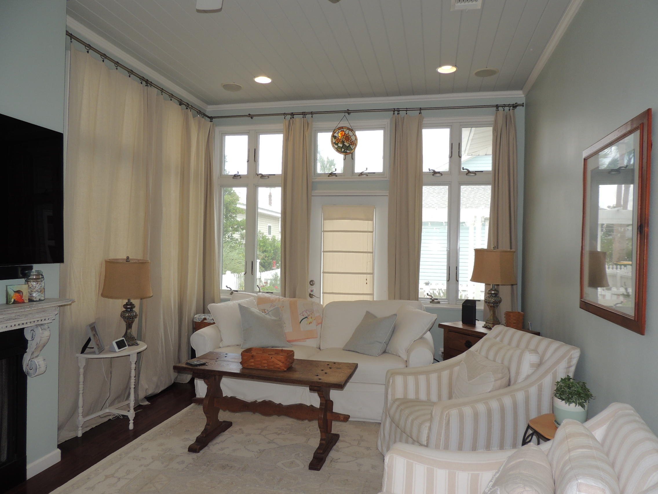 CRYSTAL BEACH COTTAGES PH 2 - Residential