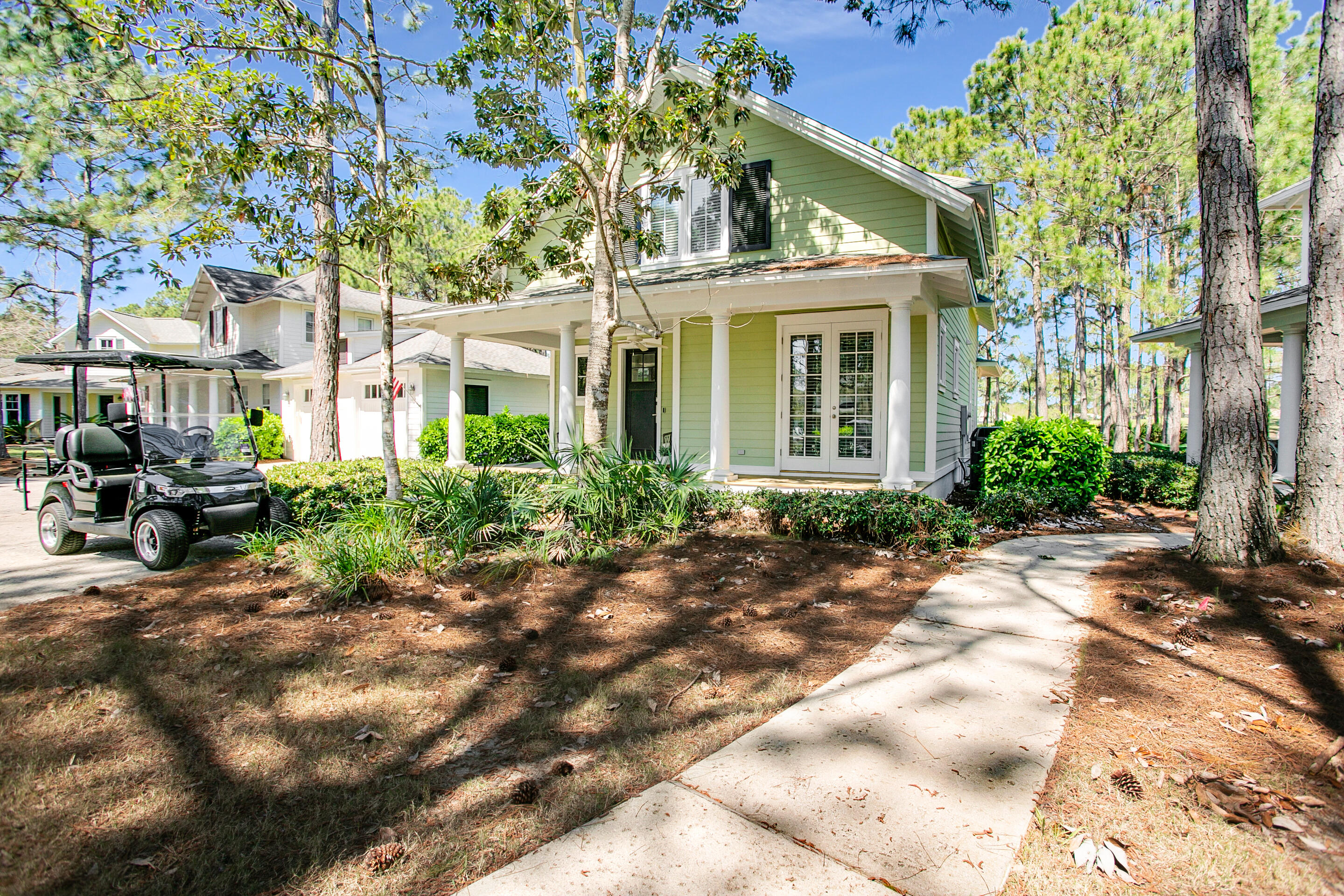 LAUREL GROVE - Residential