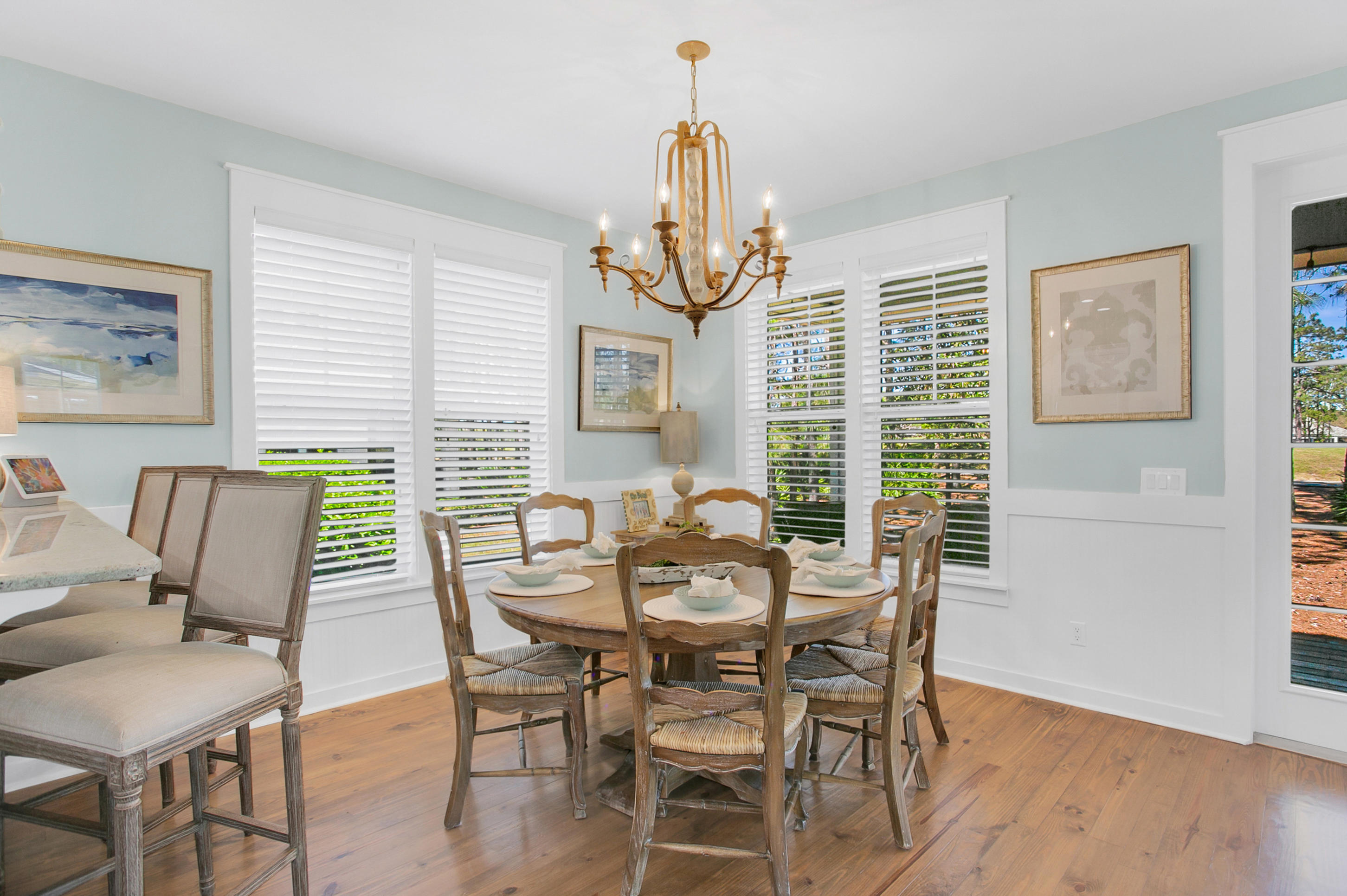 LAUREL GROVE - Residential