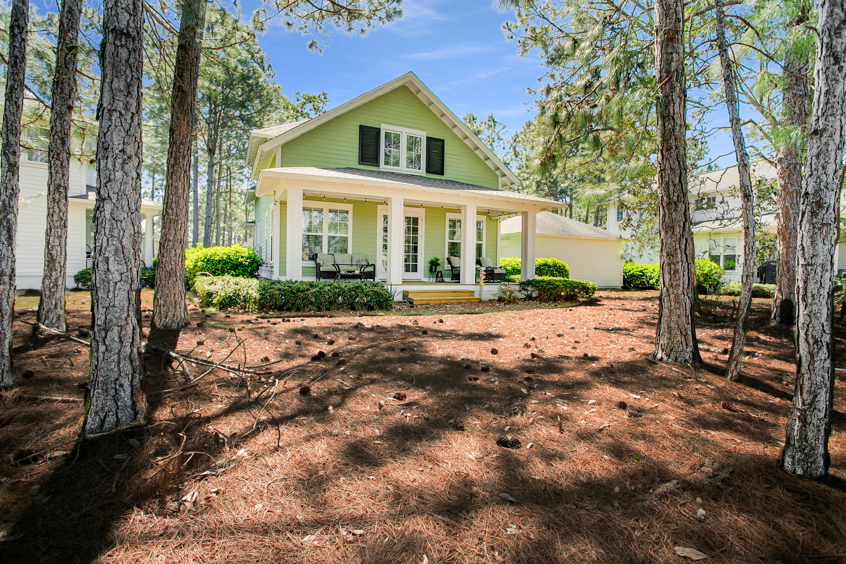 LAUREL GROVE - Residential