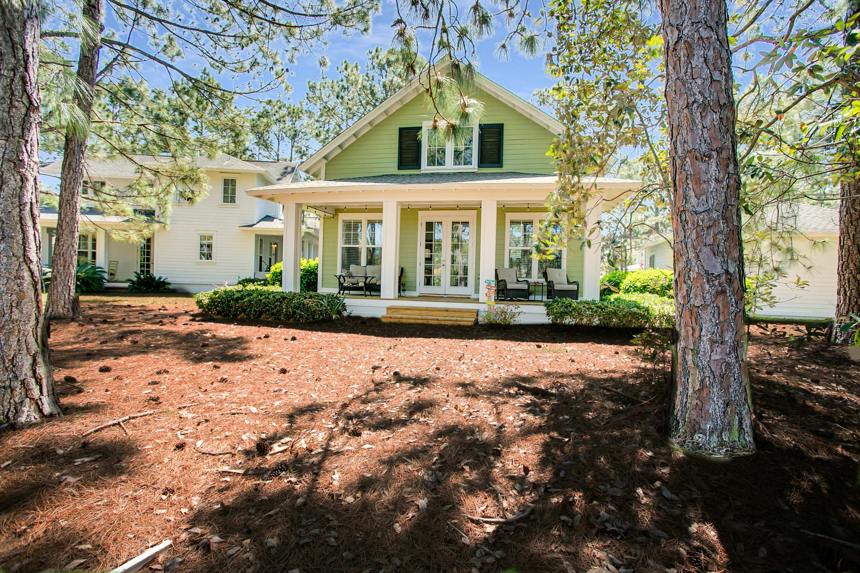 LAUREL GROVE - Residential