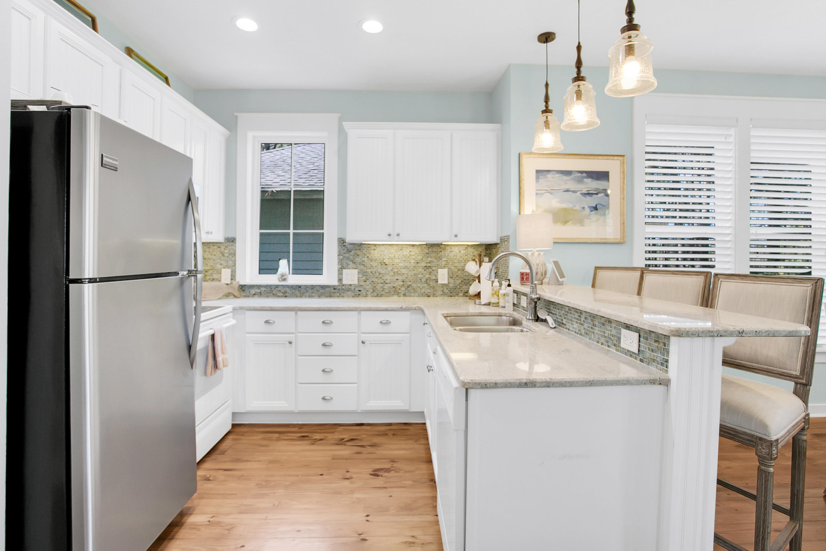 LAUREL GROVE - Residential